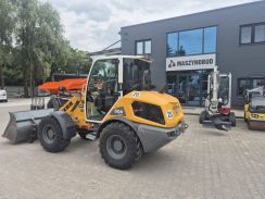 Ładowarka kołowa LIEBHERR L506 COMPACT