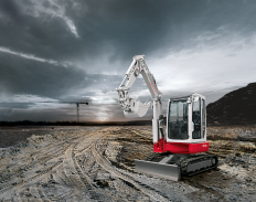 Koparka z zerowym obrotem TAKEUCHI TB 138 FR